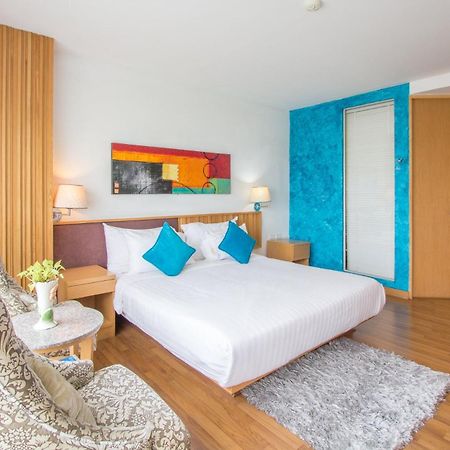 Mamaison Hotel Бурирам Экстерьер фото
