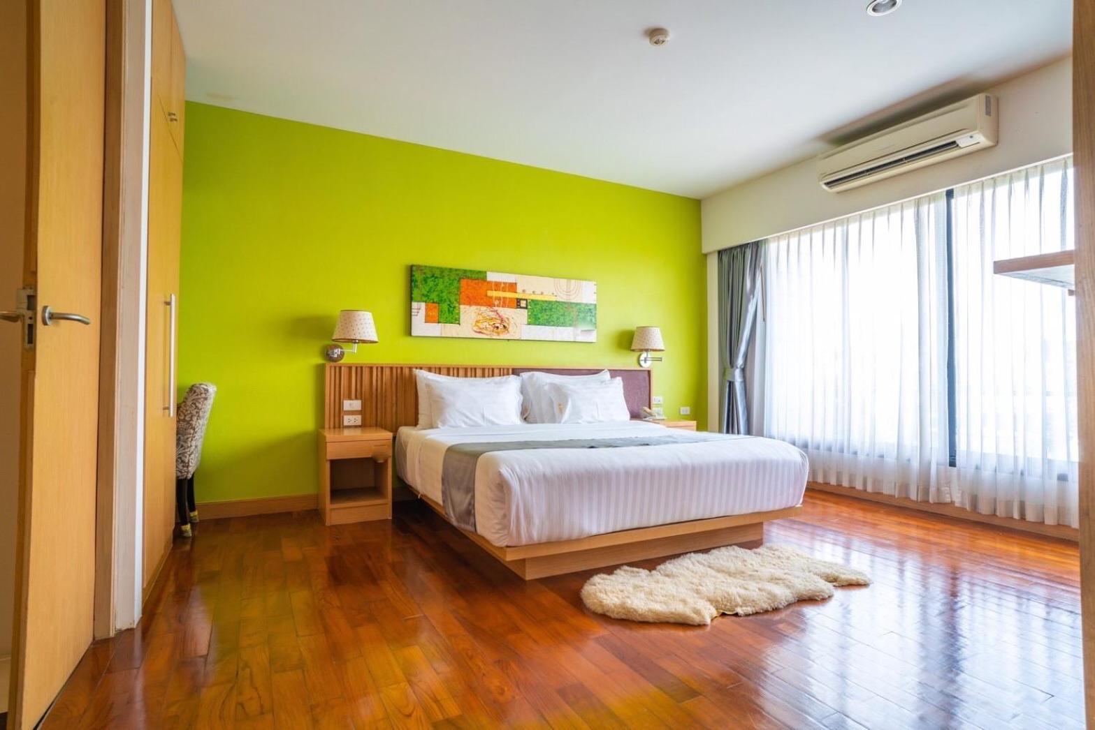 Mamaison Hotel Бурирам Экстерьер фото